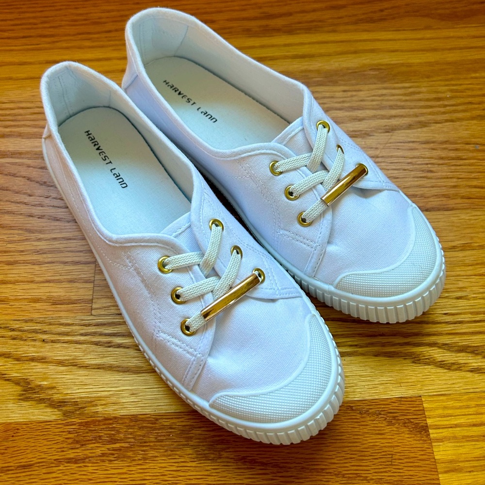 Harvest land size 7.5 slip on loafer sneakers